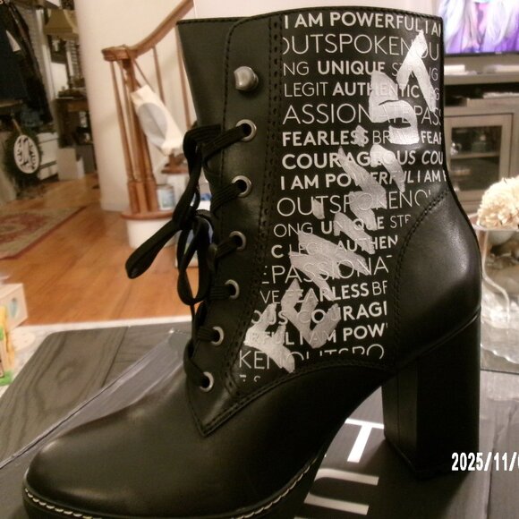NEW PERSONALIZED Naturalizer Womens Callie Power Lace Up Ankle Boots Black 8.5 M - Picture 2 of 7